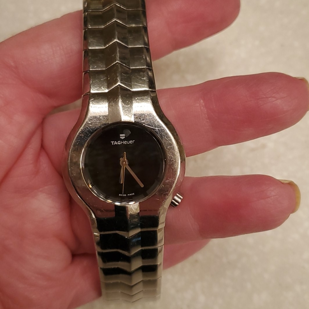 Tag Heuer Alter Ego womens watch FIRM